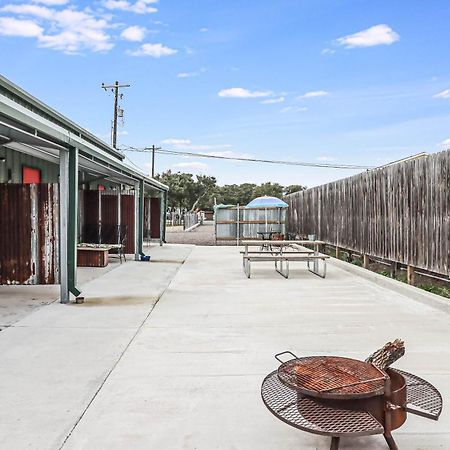 Casas Coastal Experience Cabin C ロックポート エクステリア 写真